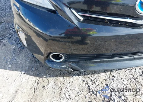 2012 Toyota Prius V z USA, uszkodzony, nr VIN JTDZN3EU6C3095690